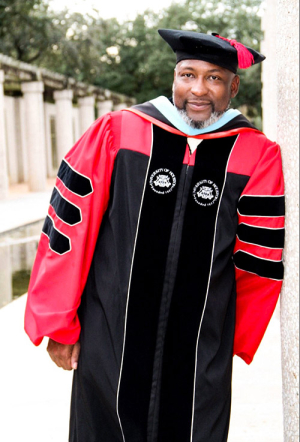 Two-time Coog Smith earned an Ed.D. in professional leadership from the UH College of Education in 2018 and a bachelor’s from the College of Technology in 2012.